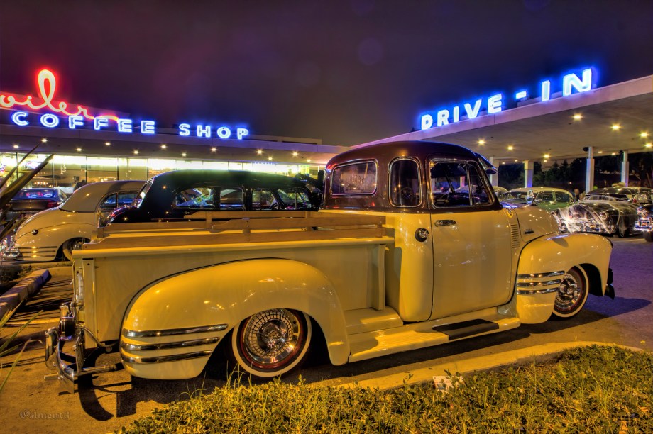 10487665263_72418f77ff_h